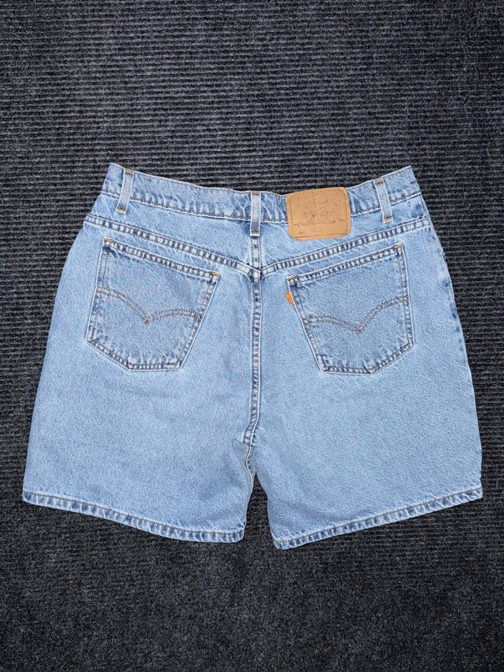 Vintage 90s Levi’s 950 Relaxed Fit Orange Tab Denim Shorts Women’s 14 / 31 Jorts